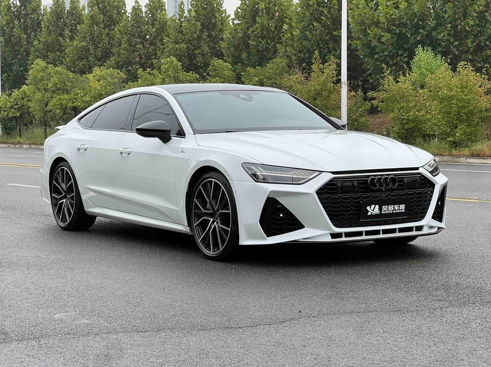Audi A7 2022 — фото автомобиля