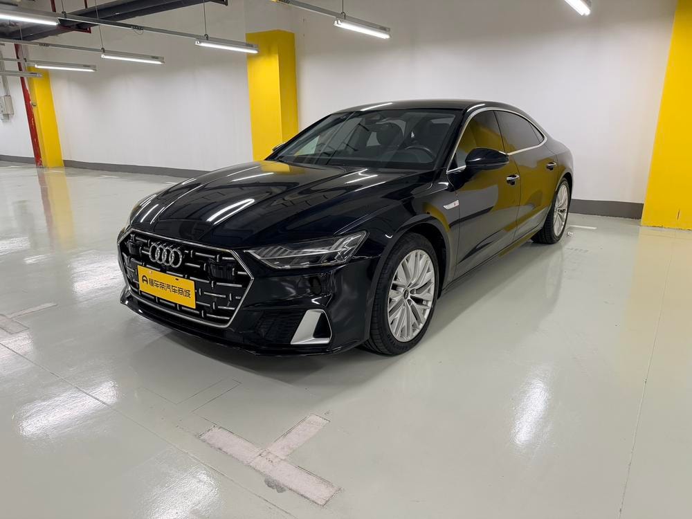 Audi A7L 2024 — фото автомобиля