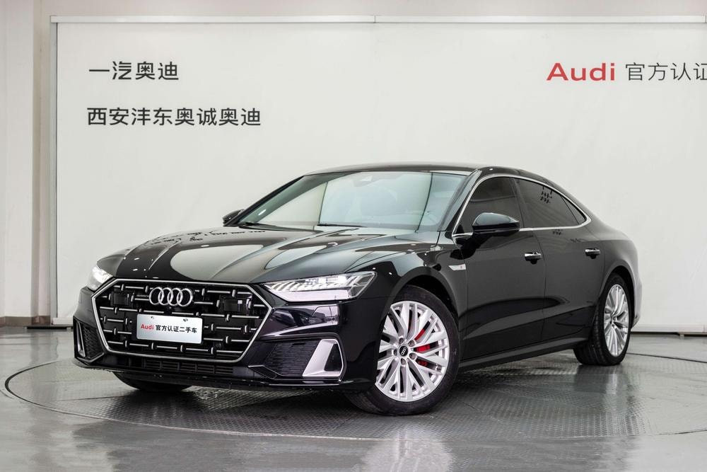 Audi A7L 2024 — фото автомобиля