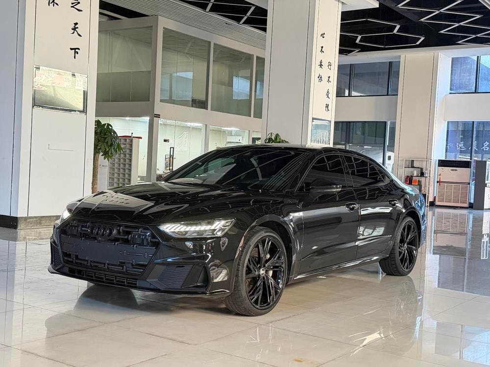 Audi A7L 2023 — фото автомобиля