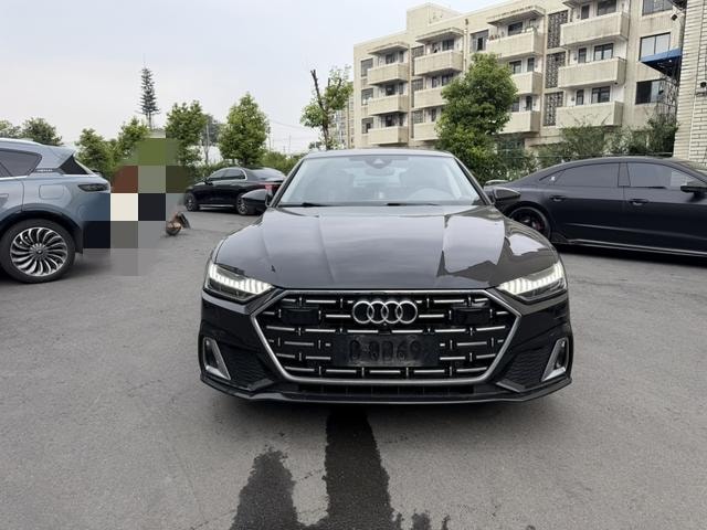 Audi A7L 2024 — фото автомобиля