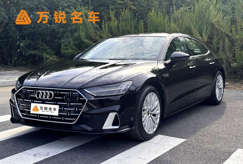 Audi A7L 2024 — фото автомобиля
