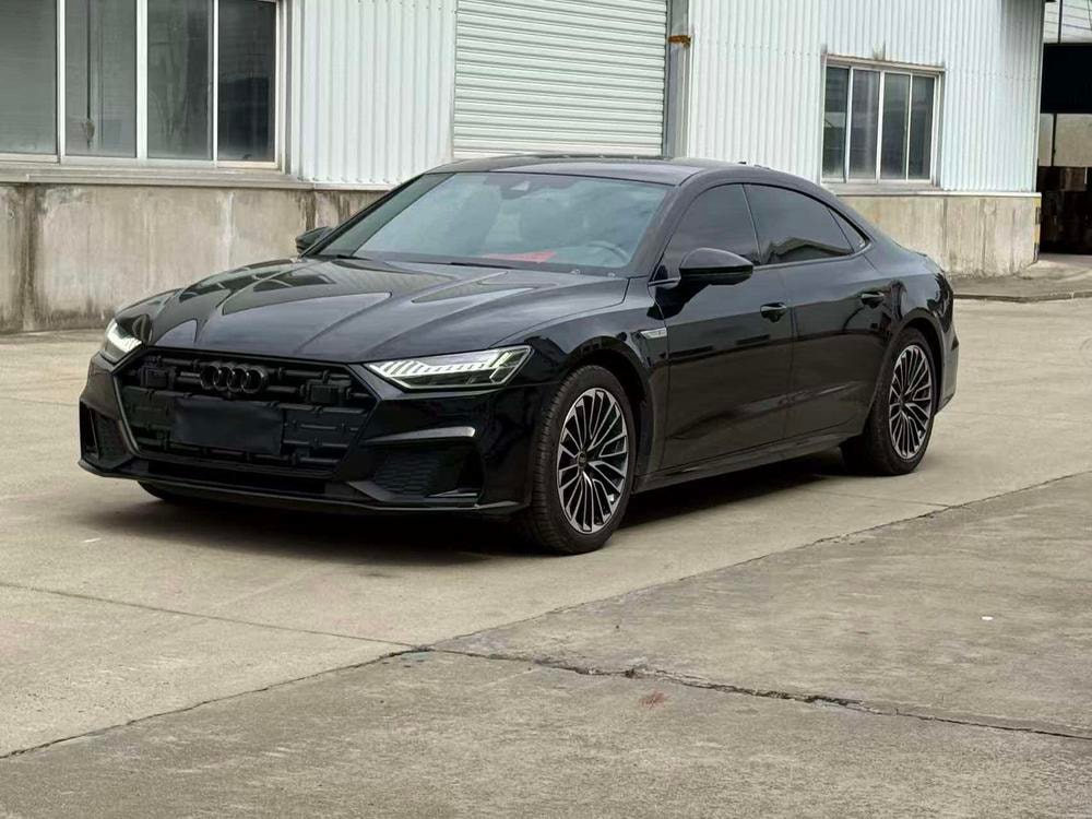 Audi A7L 2023 — фото автомобиля