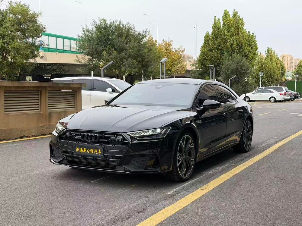 Audi A7L 2024 — фото автомобиля
