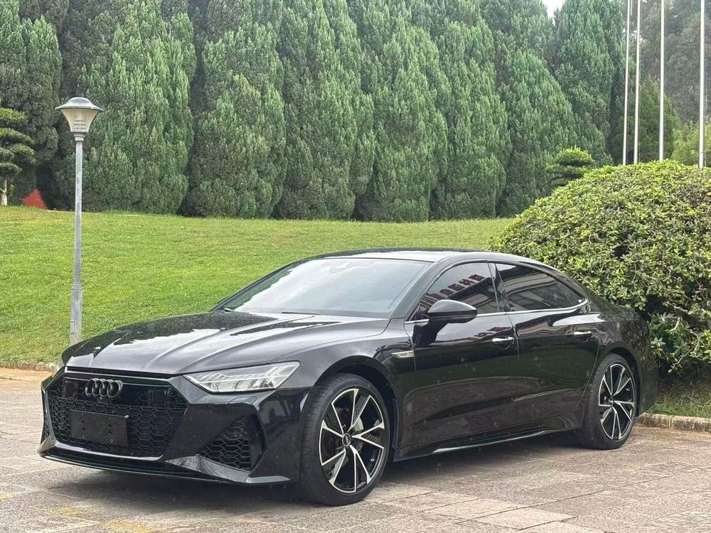 Audi A7L 2024 — фото автомобиля