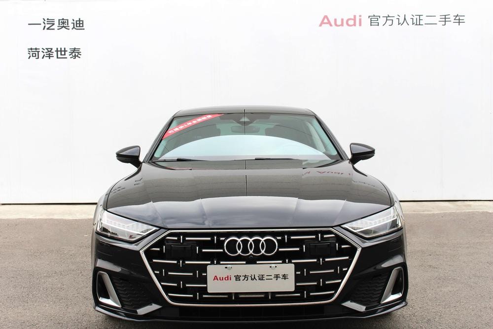 Audi A7L 2022 — фото автомобиля