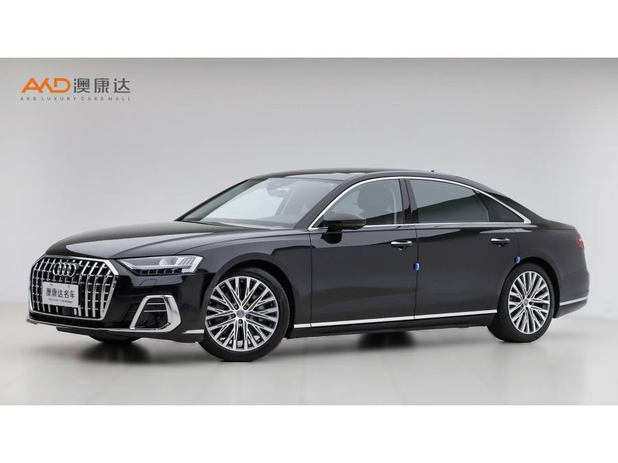 Audi A8 2019 — фото автомобиля