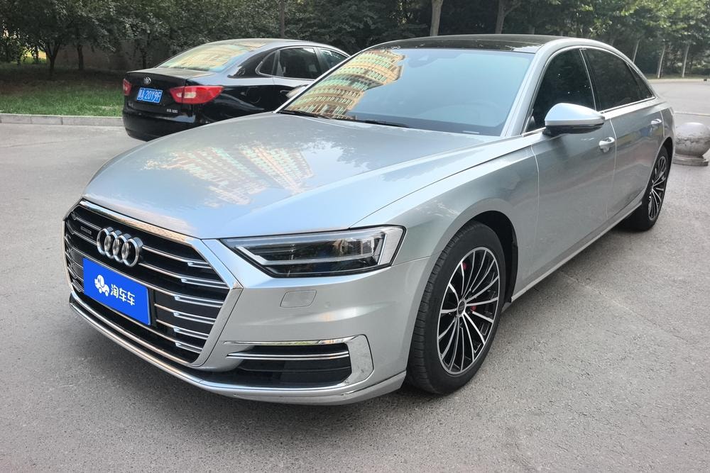 Audi A8 2021 — фото автомобиля 1