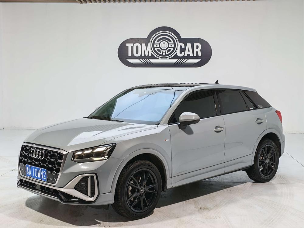 Audi Q2L 2022 — фото автомобиля