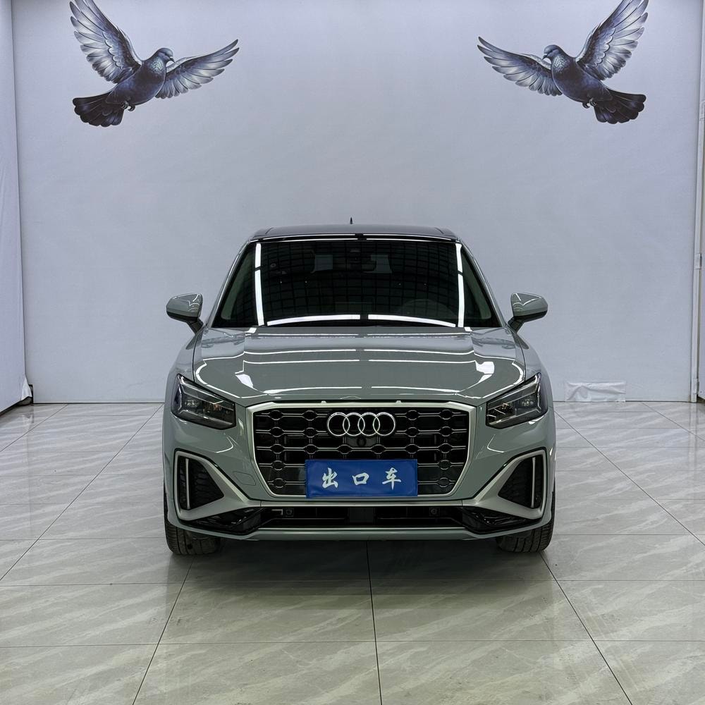 Audi Q2L 2022 — фото автомобиля