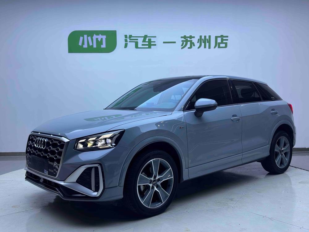 Audi Q2L 2022 — фото автомобиля 1