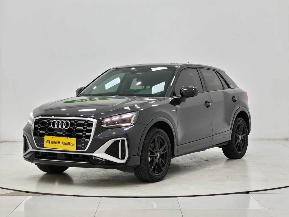 Audi Q2L 2022 — фото автомобиля 1