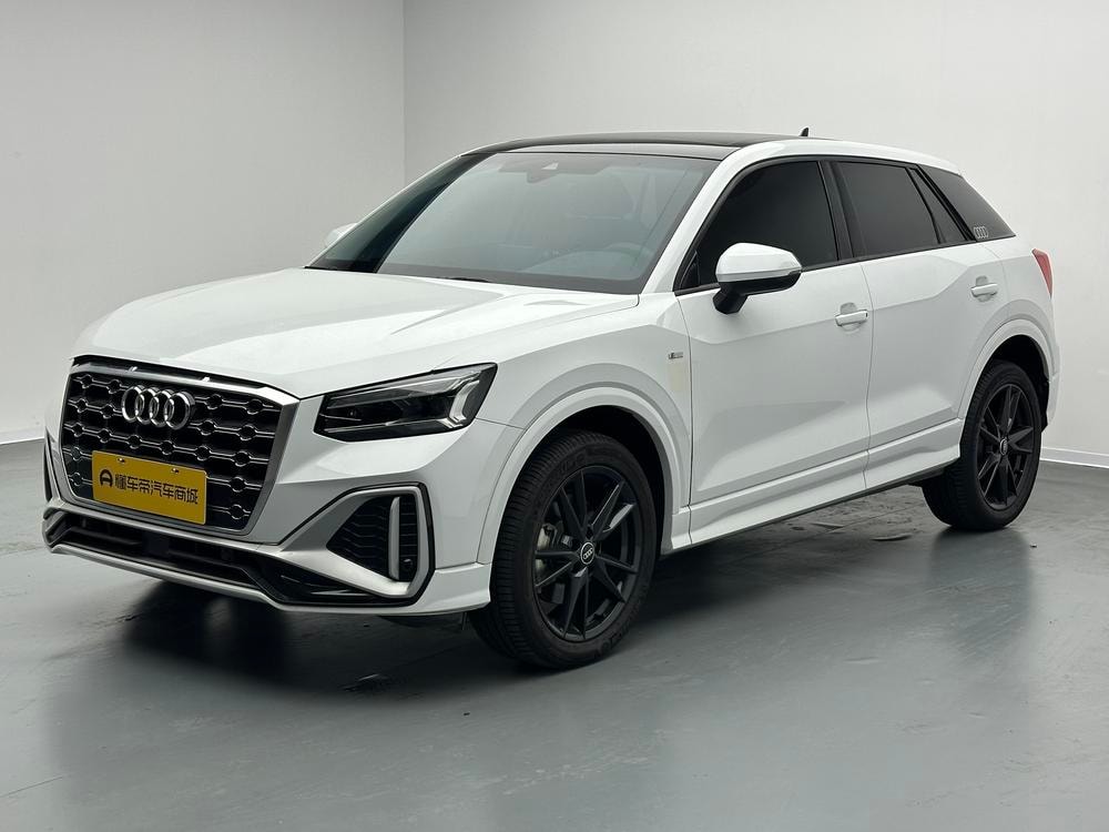Audi Q2L 2024 — фото автомобиля 1