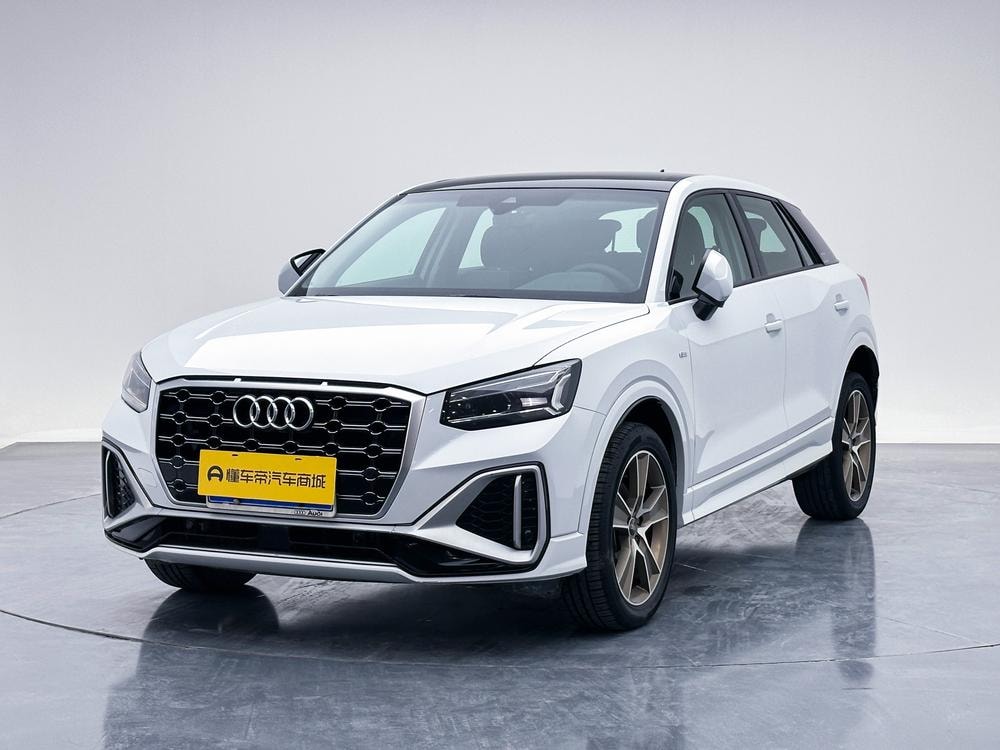Audi Q2L 2022 — фото автомобиля 1