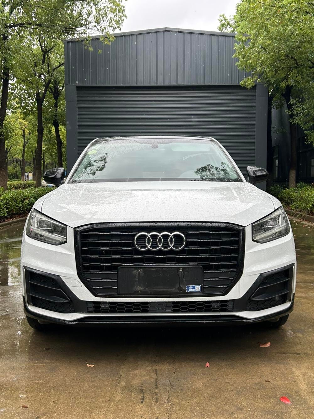 Audi Q2L 2021 — фото автомобиля 1