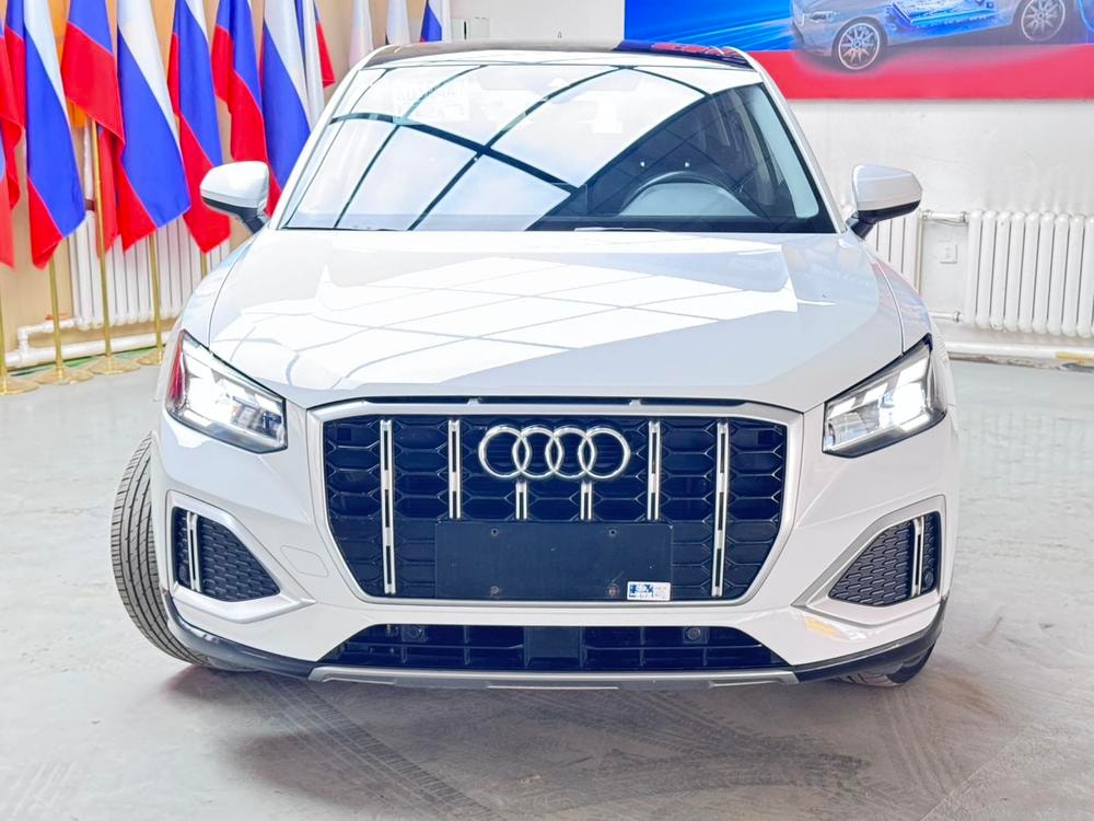 Audi Q2L 2022 — фото автомобиля 1