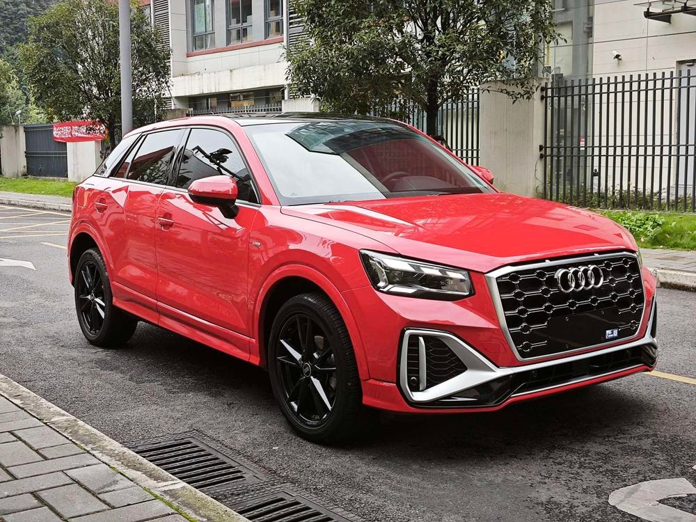 Audi Q2L 2022 — фото автомобиля