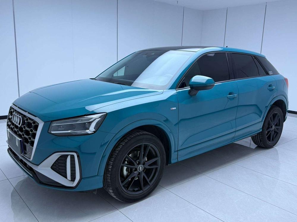 Audi Q2L 2022 — фото автомобиля