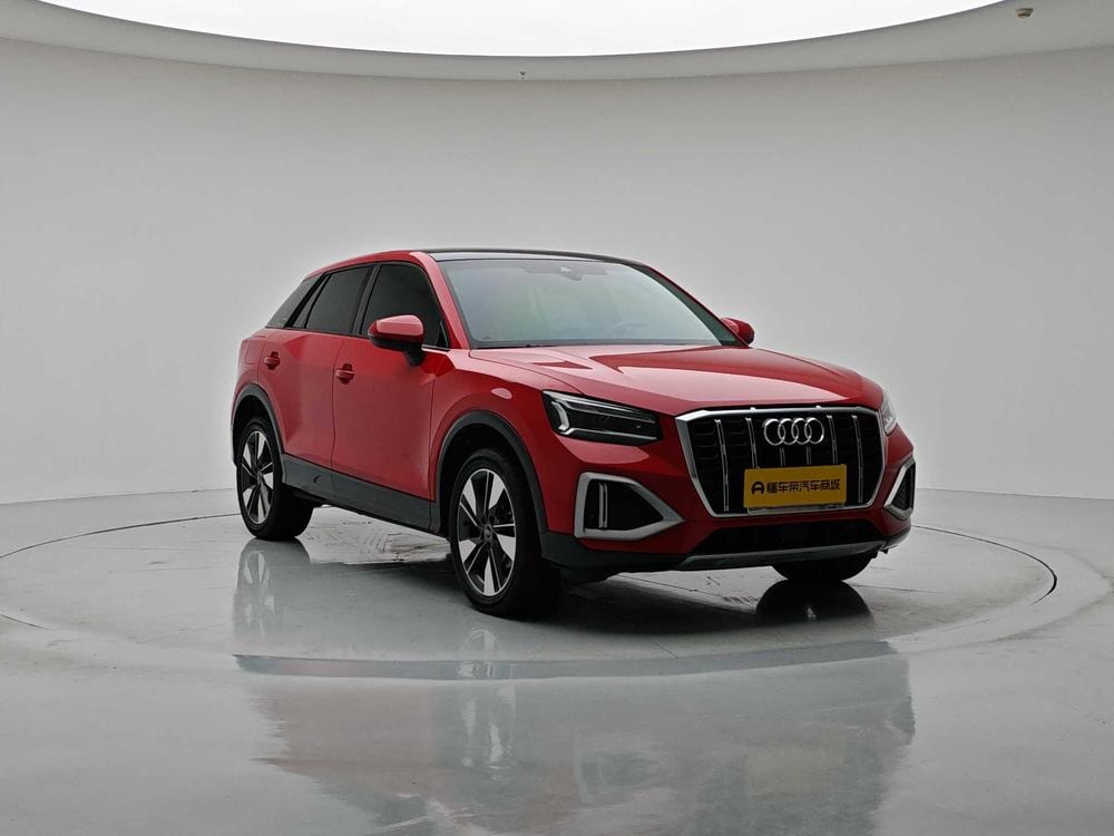 Audi Q2L 2022 — фото автомобиля