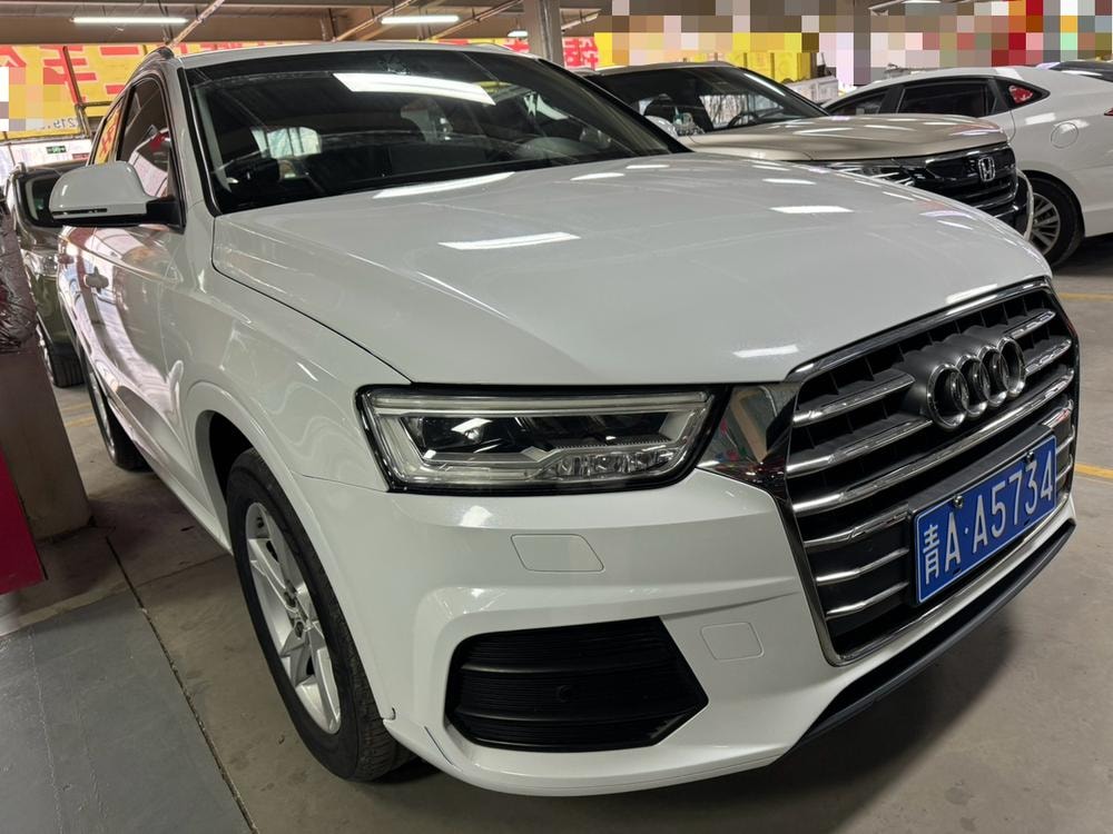 Audi Q3 2018 — фото автомобиля