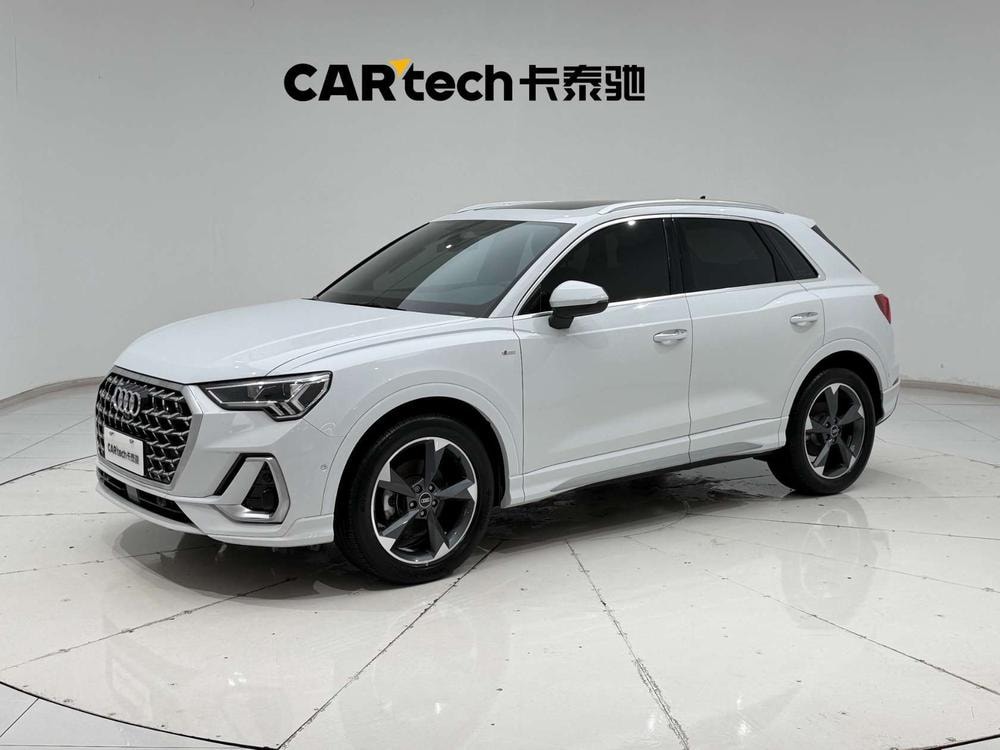 Audi Q3 2024 — фото автомобиля