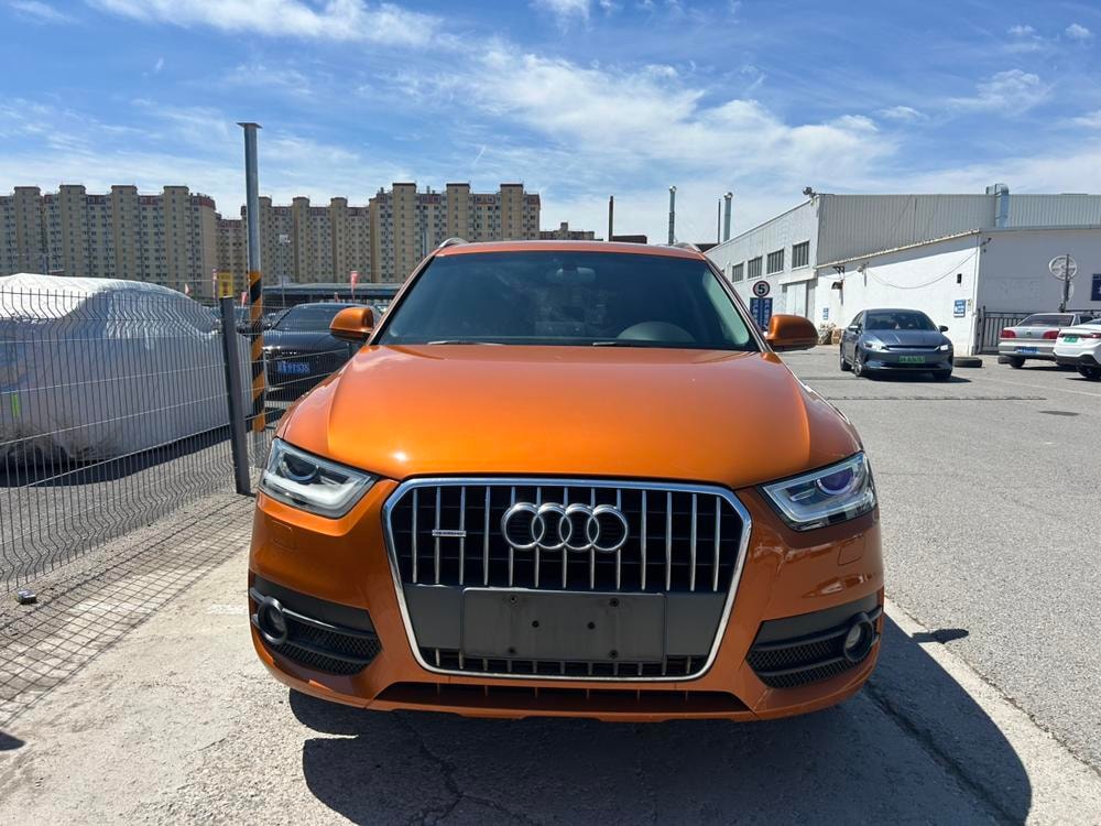 Audi Q3 2013 — фото автомобиля