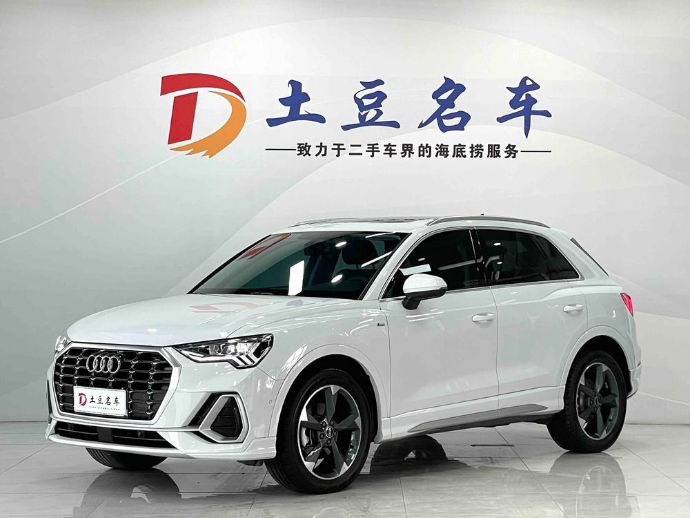 Audi Q3 2023 — фото автомобиля 1