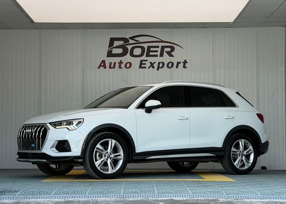 Audi Q3 2020 — фото автомобиля 1