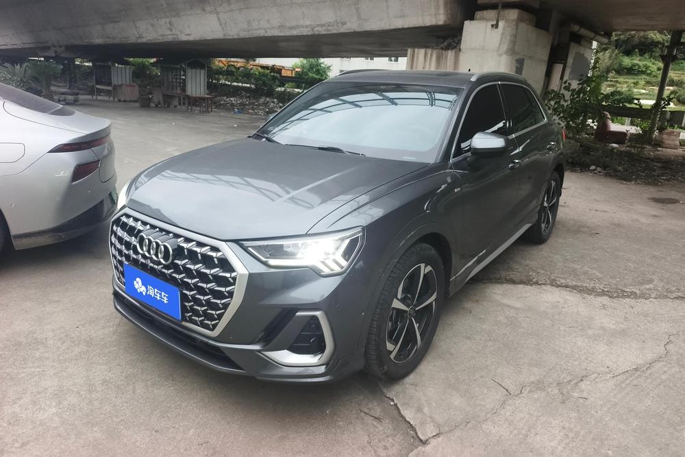 Audi Q3 2025 — фото автомобиля