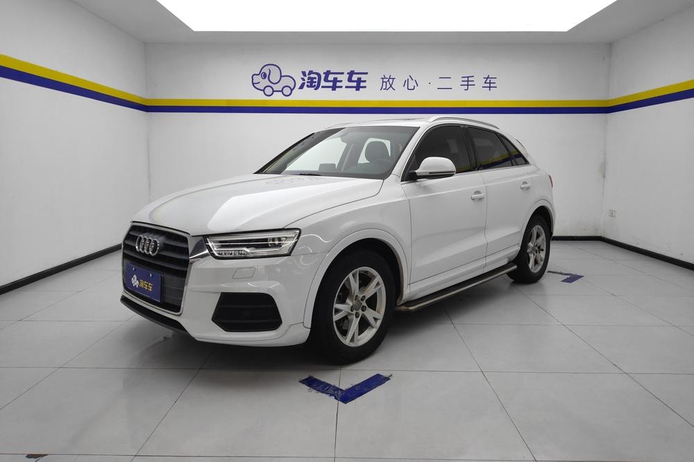 Audi Q3 2018 — фото автомобиля 1