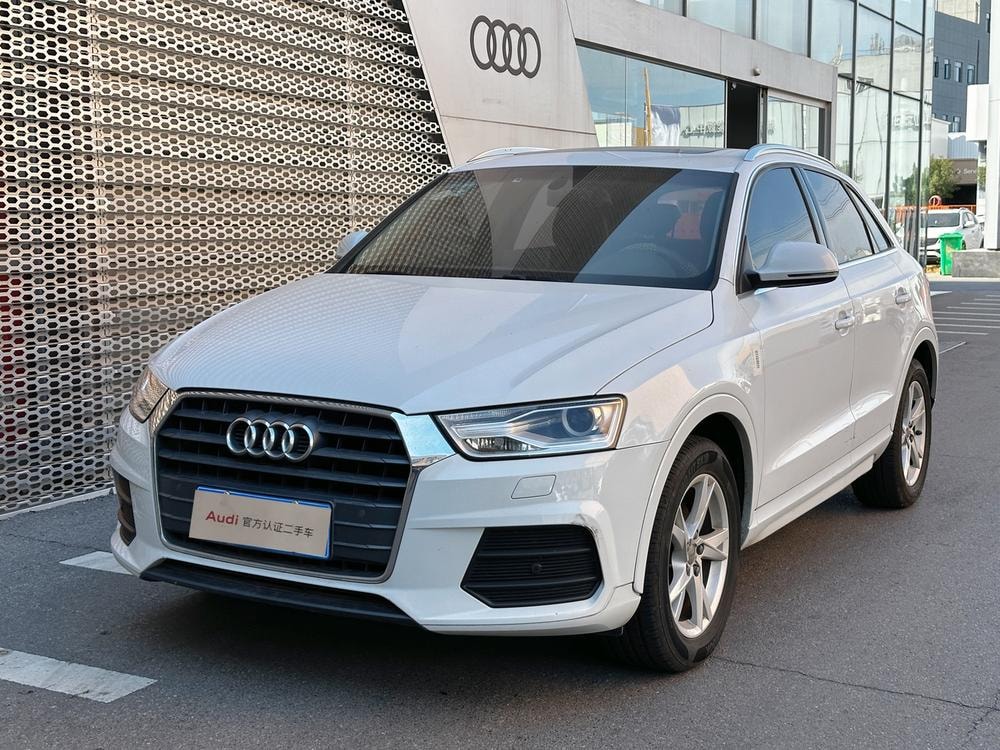 Audi Q3 2017 — фото автомобиля