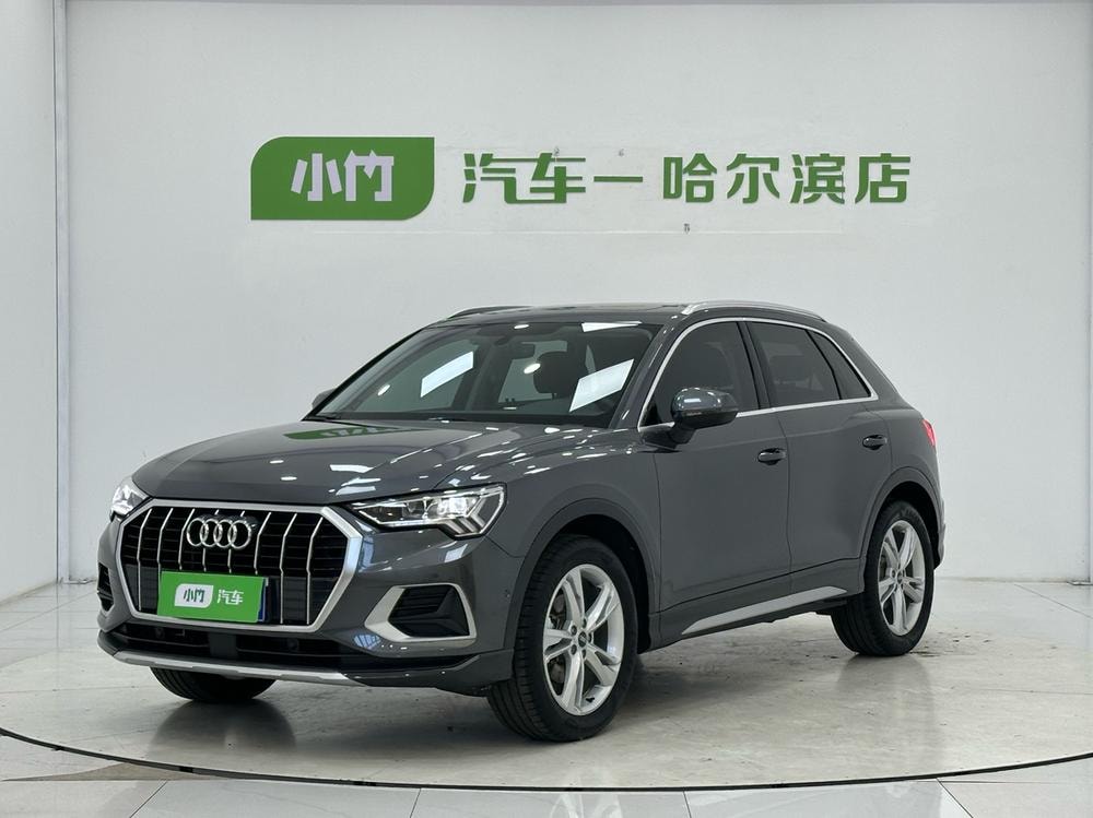Audi Q3 2022 — фото автомобиля 1