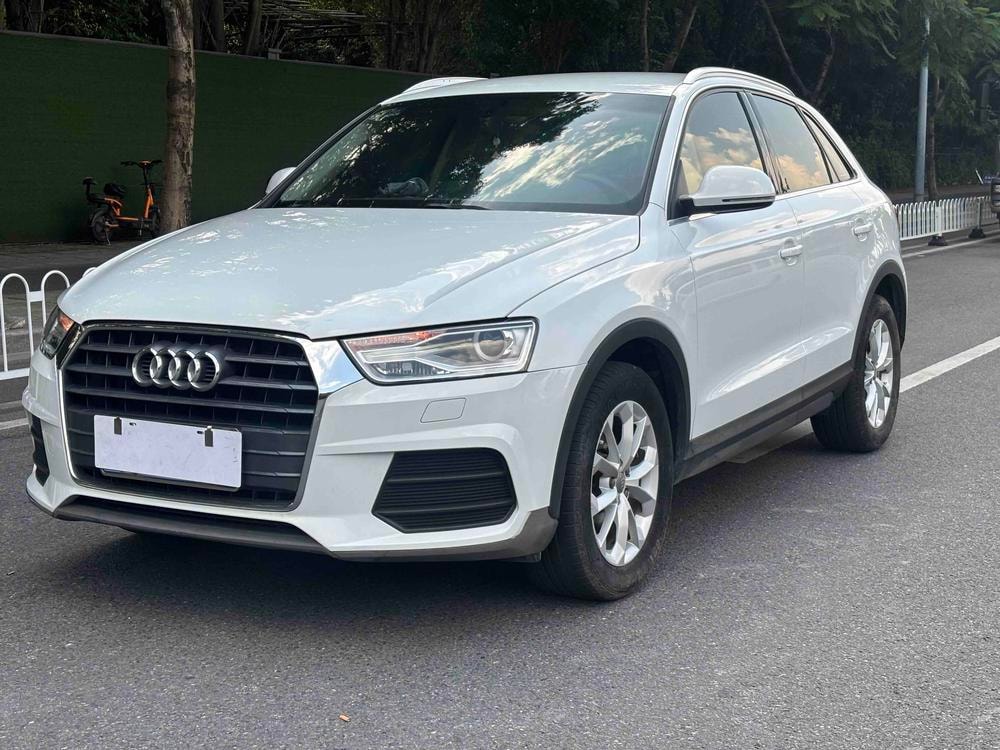 Audi Q3 2018 — фото автомобиля 1