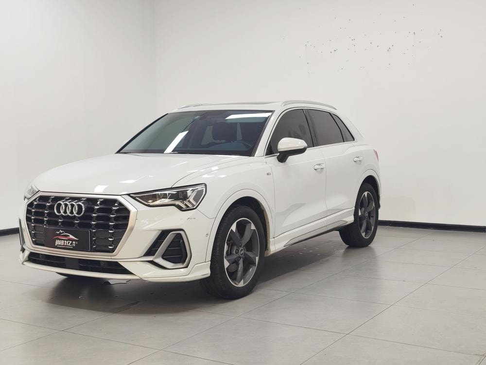Audi Q3 2021 — фото автомобиля 1