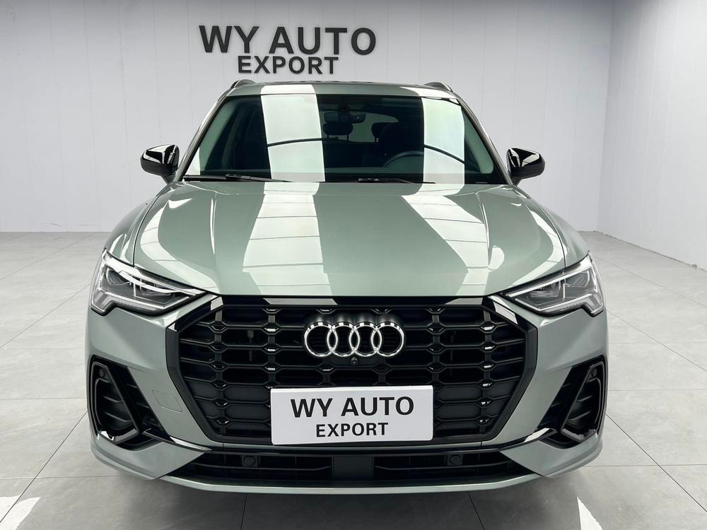 Audi Q3 2022 — фото автомобиля 1
