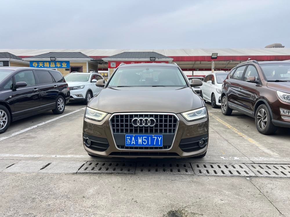 Audi Q3 2015 — фото автомобиля 1