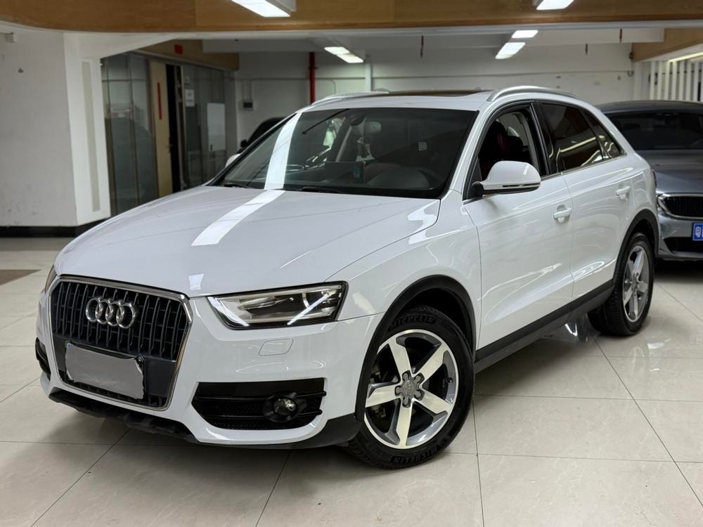 Audi Q3 2015 — фото автомобиля