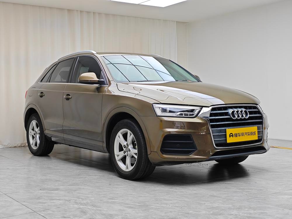 Audi Q3 2018 — фото автомобиля 1