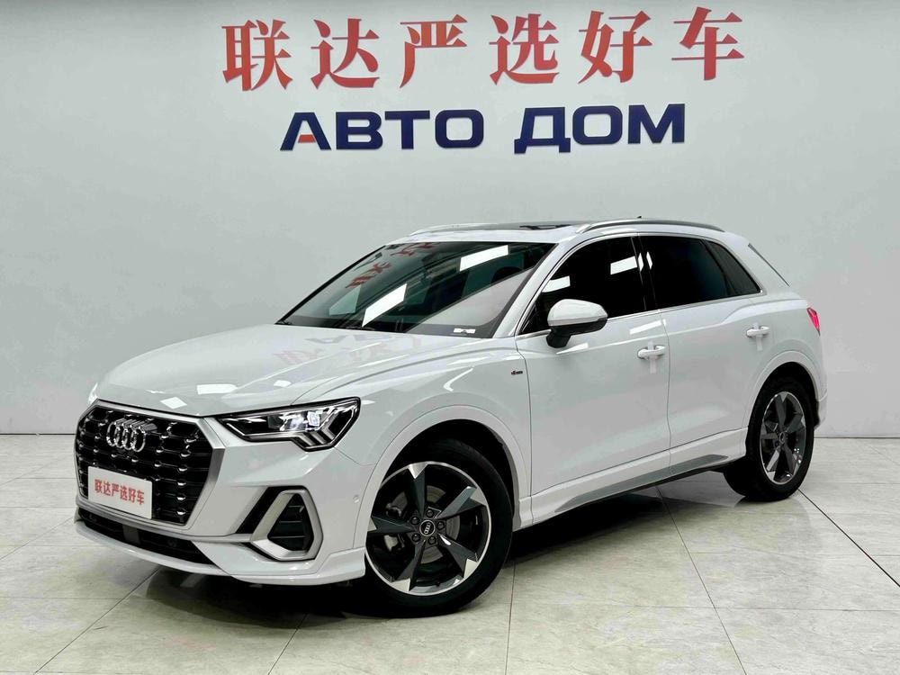 Audi Q3 2023 — фото автомобиля