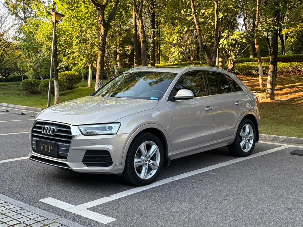 Audi Q3 2017 — фото автомобиля 1