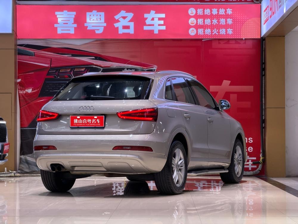 Audi Q3 2013 — фото автомобиля 1