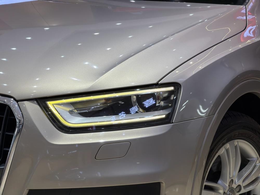 Audi Q3 2013 — фото автомобиля