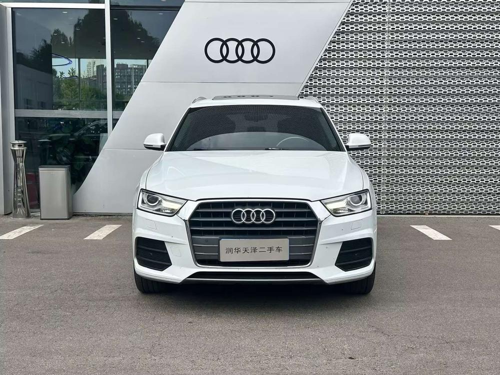 Audi Q3 2017 — фото автомобиля