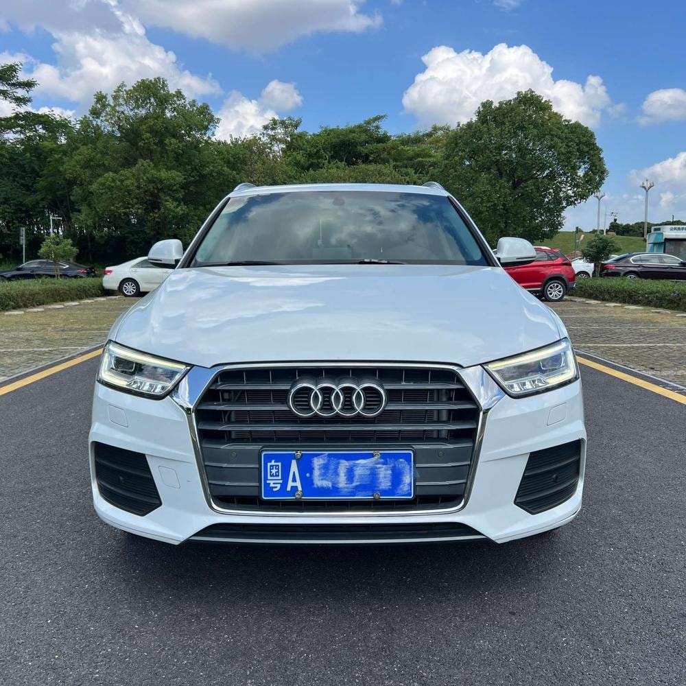 Audi Q3 2018 — фото автомобиля