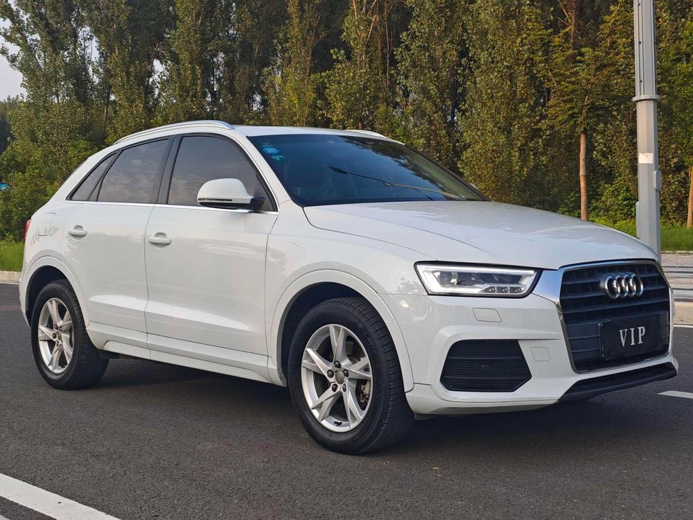 Audi Q3 2018 — фото автомобиля