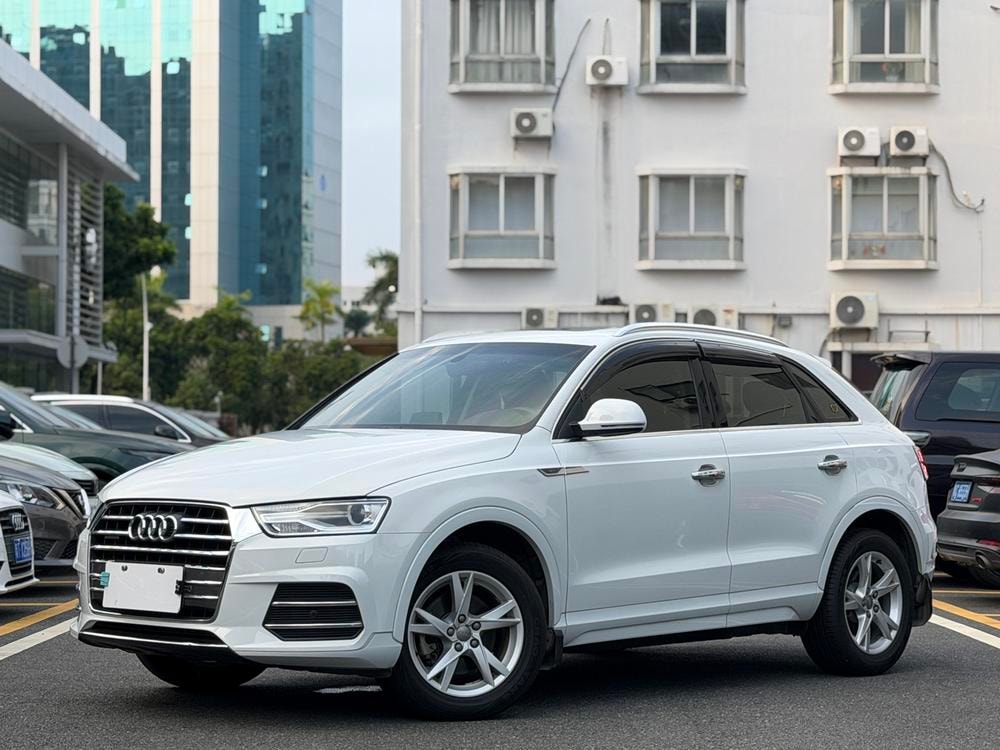Audi Q3 2017 — фото автомобиля