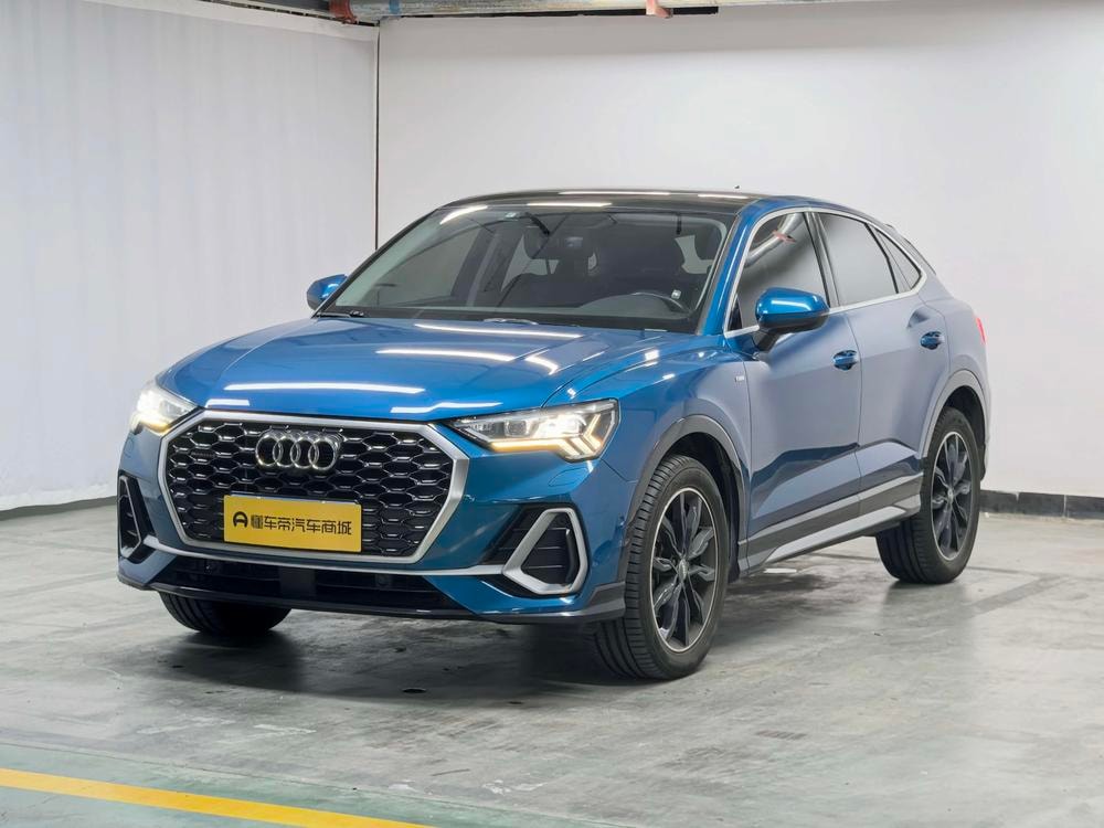 Audi Q3 Sportback 2020 — фото автомобиля 1
