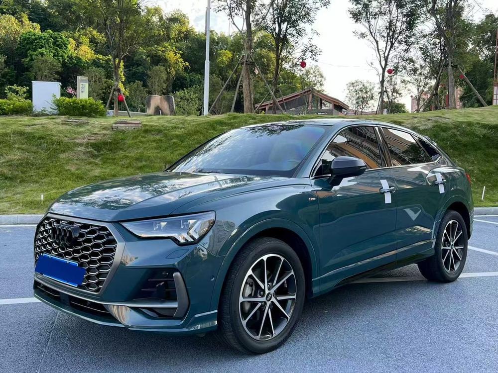 Audi Q3 Sportback 2024 — фото автомобиля