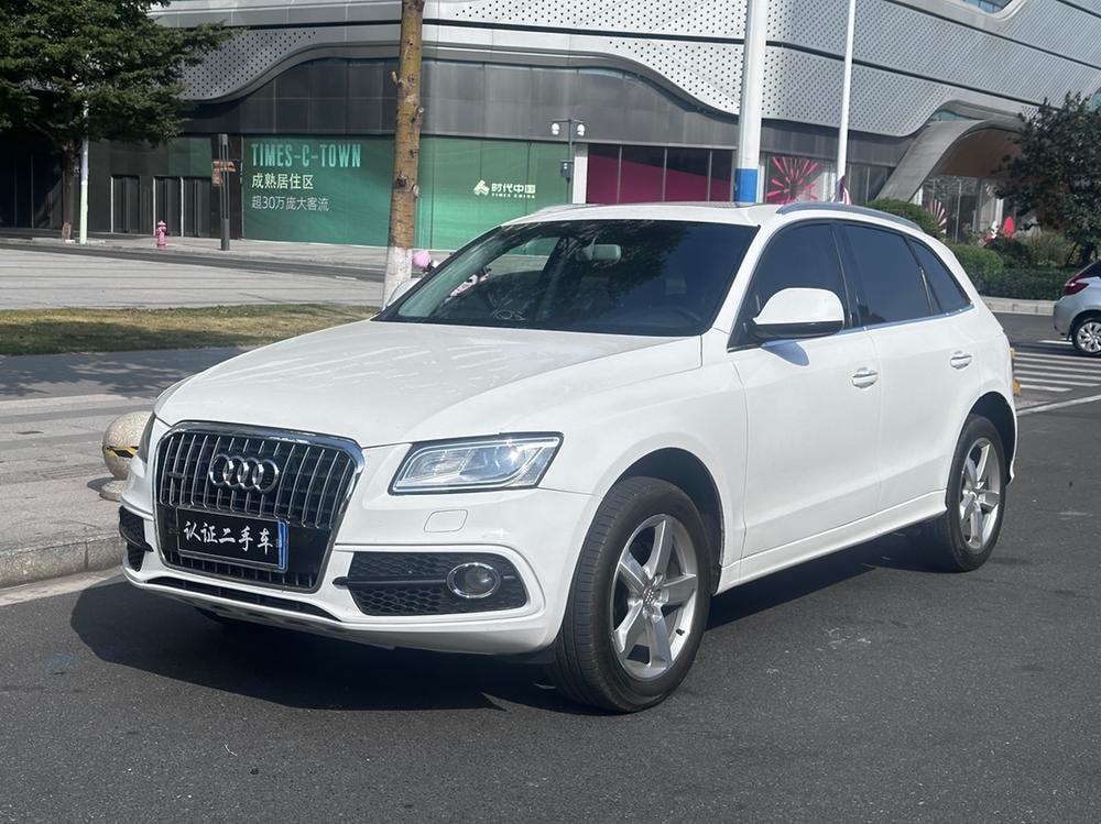 Audi Q5 2017 — фото автомобиля
