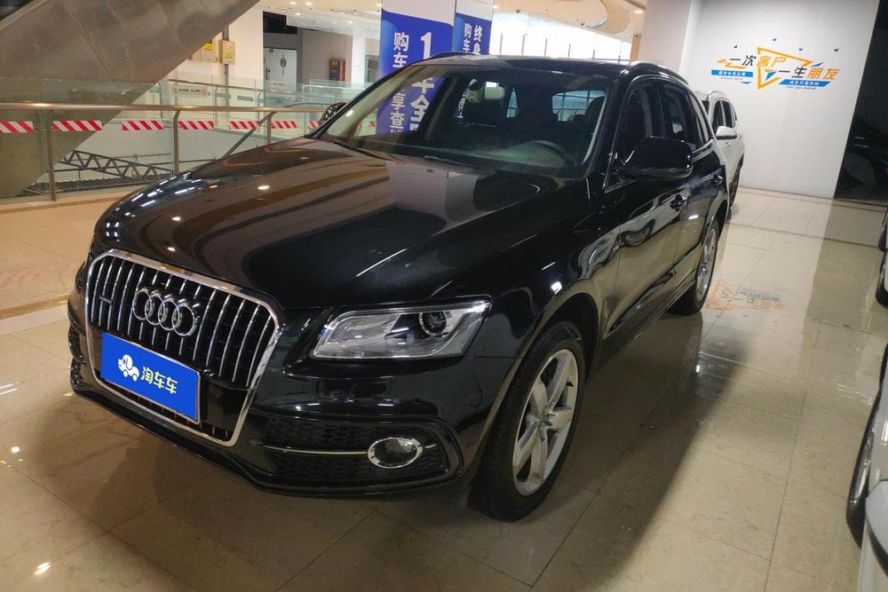 Audi Q5 2017 — фото автомобиля